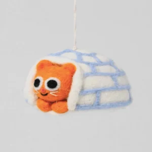 Wrap Hanging Decoration - Frosty Cat In Igloo Front View